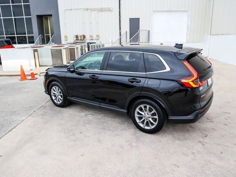 Used 2024 Honda CR-V EX-L image 10