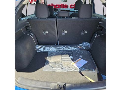 Certified 2025 Nissan Kicks Play S FWD image 17