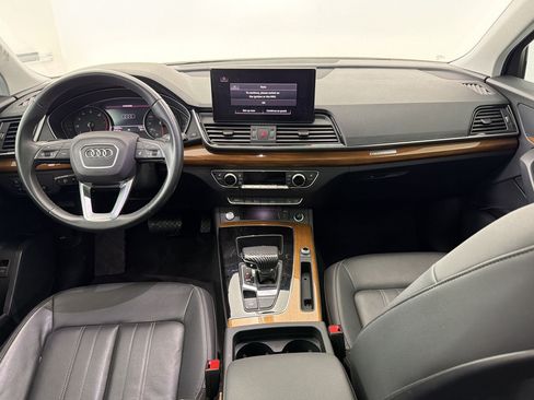 Used 2024 Audi Q5 2.0T Premium w/ Convenience Package AWD/4WD image 17