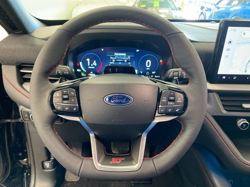 New 2026 Ford Explorer ST w/ Sun And Sound Package image 26