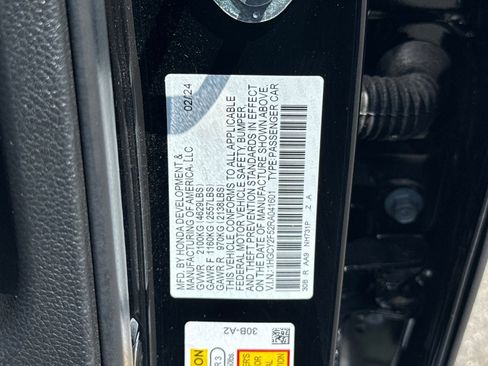 Used 2024 Honda Accord Sport image 32