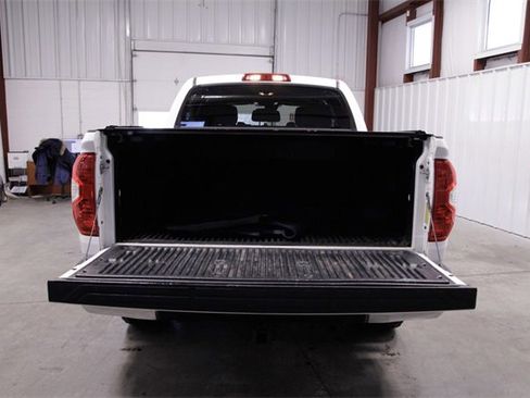 Used 2019 Toyota Tundra SR5 image 20