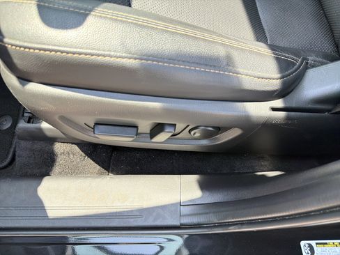Certified 2024 MAZDA CX-90 3.3 Turbo w/ Preferred Package AWD/4WD image 17
