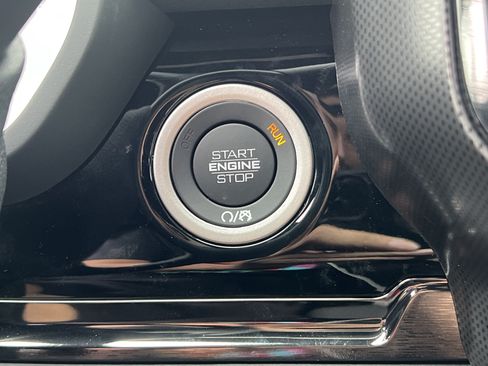 New 2026 RAM 3500 Limited AWD/4WD image 32