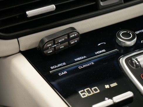 Used 2019 Porsche Cayenne Turbo AWD/4WD image 64