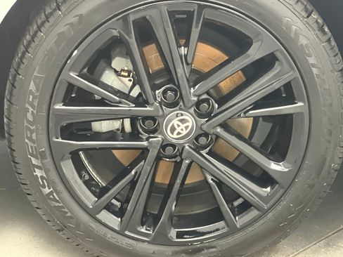 Used 2025 Toyota Camry SE image 57