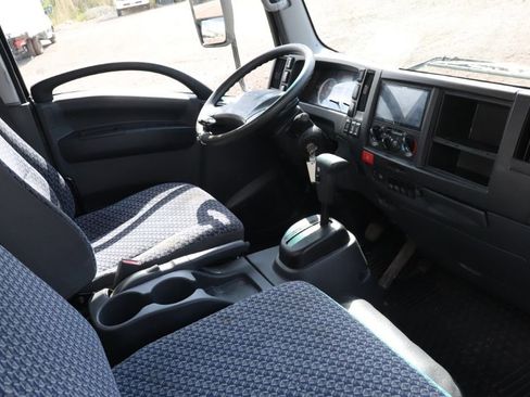 Used 2023 Chevrolet Low Cab Forward 5500XD RWD image 11