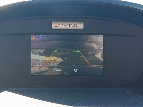 Used 2017 Ford Escape SE image 26