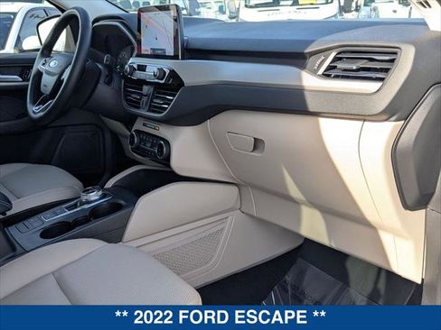 Certified 2022 Ford Escape SEL image 24