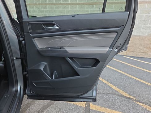 Certified 2023 Volkswagen Atlas SE AWD/4WD image 29