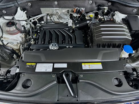 Used 2023 Volkswagen Atlas SE w/ Panoramic Sunroof Package AWD/4WD image 30