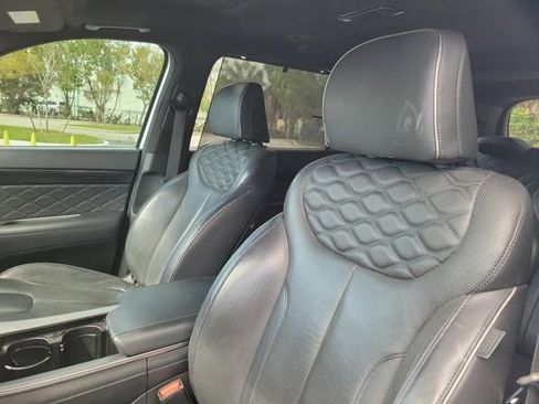Used 2021 Hyundai Palisade Calligraphy w/ Winter Package image 19
