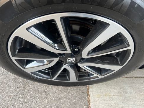 Used 2020 Nissan Rogue SL w/ Premium Package AWD/4WD image 48