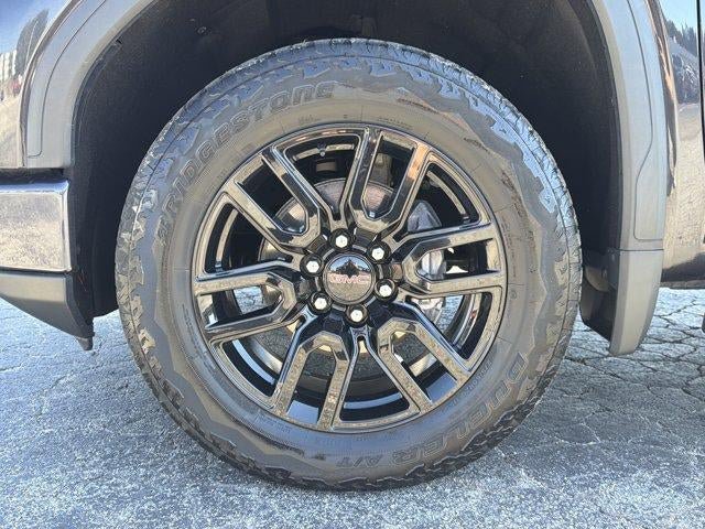 Used 2023 GMC Sierra 1500 Elevation w/ Elevation Premium Package AWD/4WD image 11