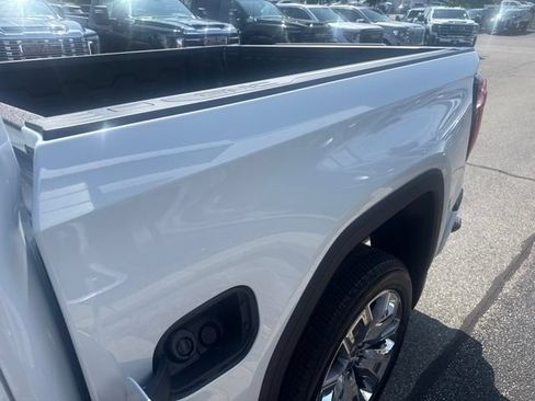 New 2026 GMC Sierra 1500 Denali AWD/4WD image 6