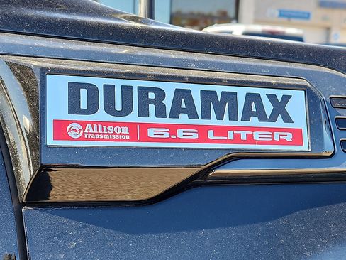 Used 2024 GMC Sierra 2500 AT4 w/ AT4 Premium Plus Package image 8