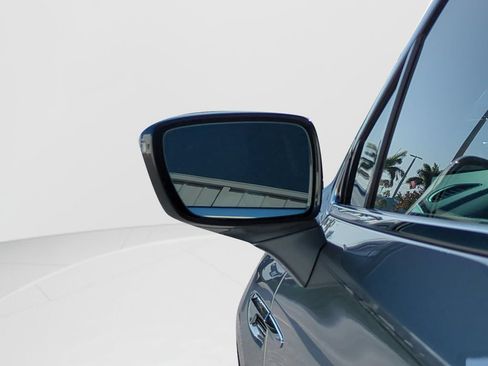 Used 2023 Buick Enclave Avenir w/ Avenir Technology Package FWD image 9
