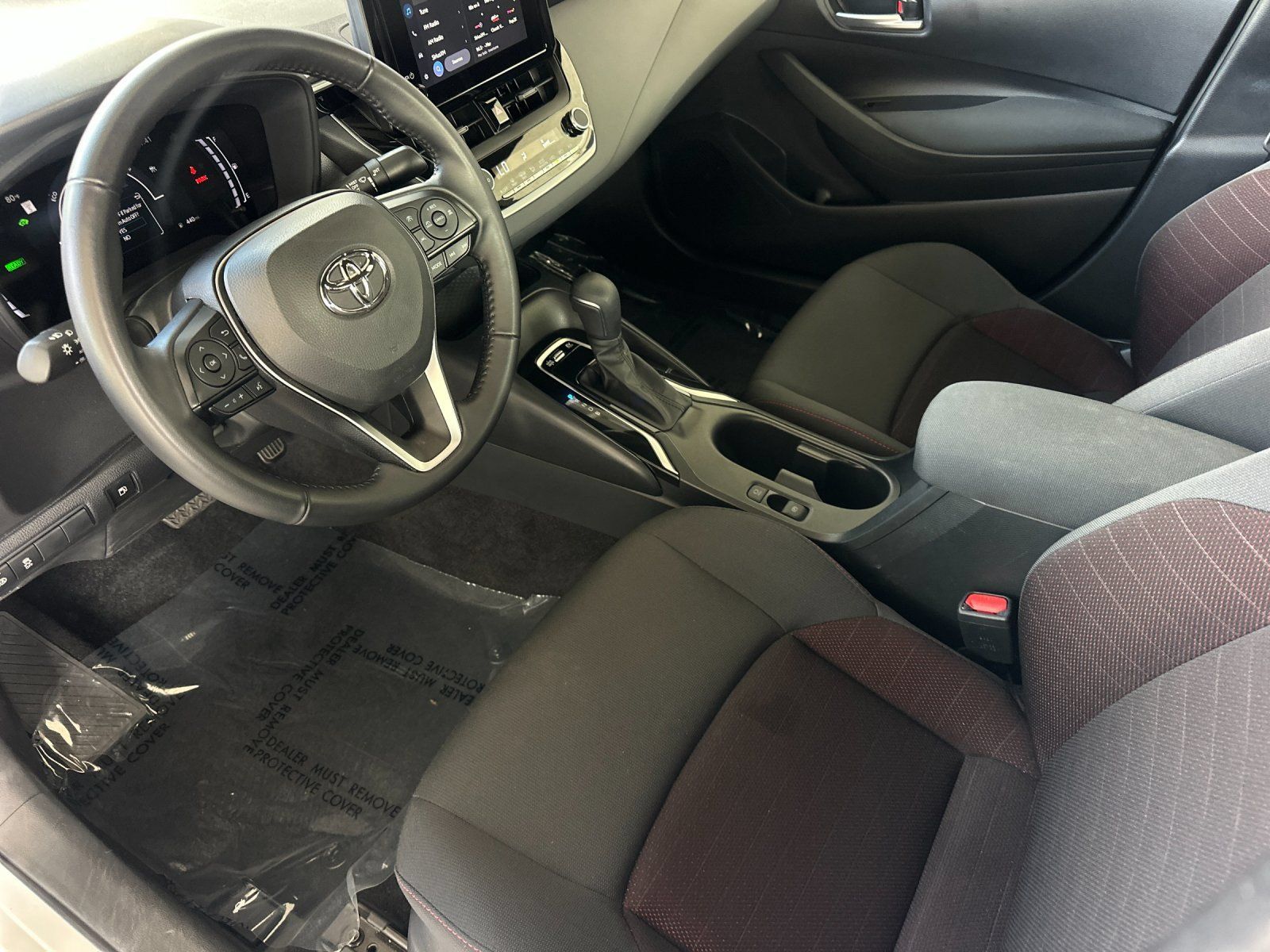 Used 2026 Toyota Corolla SE FWD image 9