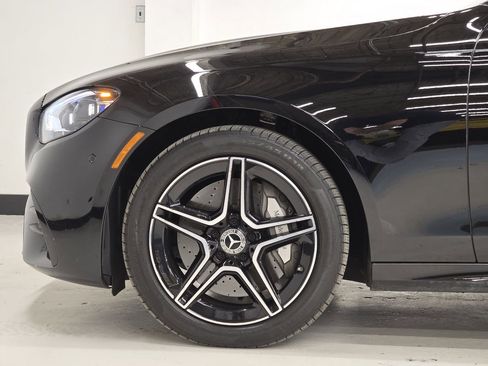 Used 2022 Mercedes-Benz E 450 E 450 4MATIC image 36