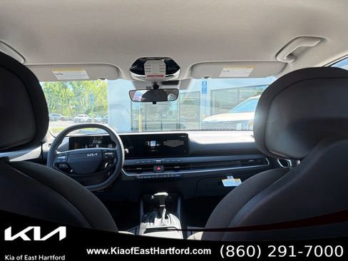 New 2026 Kia K4 FWD image 21