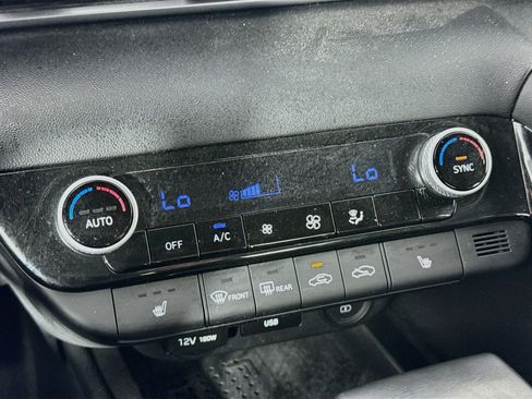 Used 2021 Hyundai Elantra SEL w/ Convenience + Premium Package FWD image 15