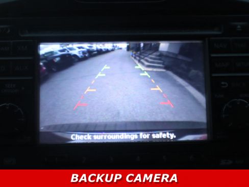 Used 2012 Nissan Juke SL w/ Chrome Pkg image 19