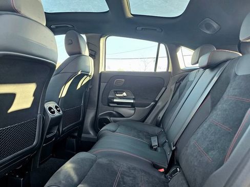 New 2025 Mercedes-Benz GLA 35 AMG 4MATIC image 22