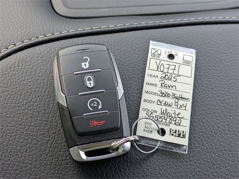New 2025 RAM 3500 Big Horn image 32