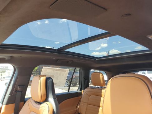New 2026 Lincoln Aviator Black Label w/ Dynamic Handling Package AWD/4WD image 10