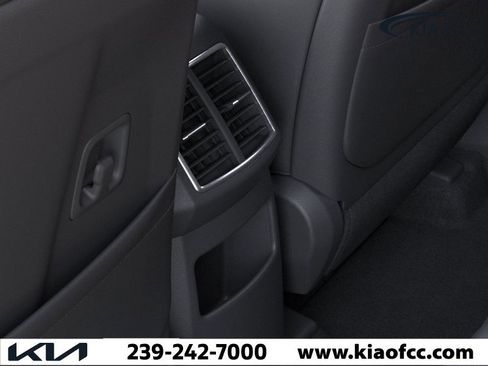 New 2025 Kia Sportage EX image 26