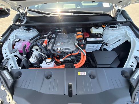 New 2026 Toyota C-HR AWD/4WD image 7