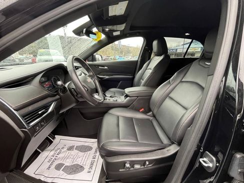 Used 2023 Cadillac XT4 Sport AWD/4WD image 14