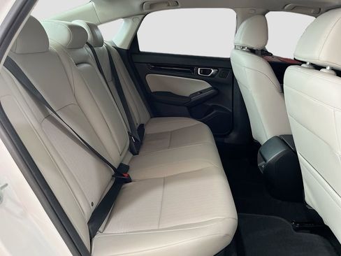 Used 2024 Honda Civic Touring image 28