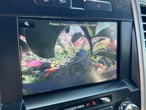 Used 2015 Ford F150 Lariat AWD/4WD image 26