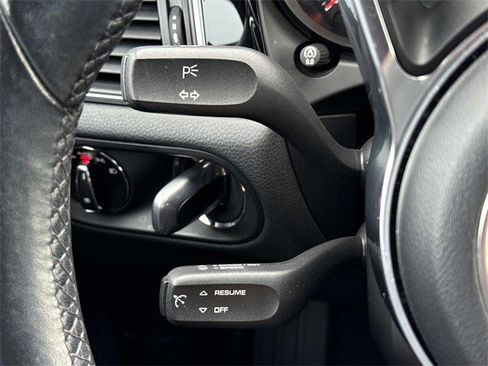 Used 2017 Porsche Macan image 26