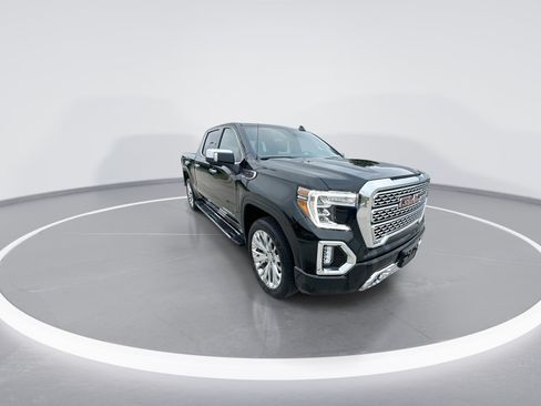 Certified 2022 GMC Sierra 1500 Denali w/ Driver Alert Package II AWD/4WD image 2