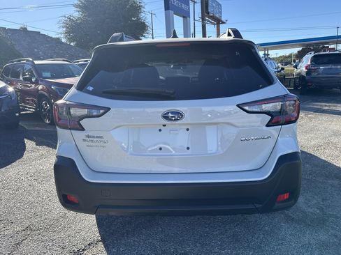 New 2025 Subaru Outback Premium image 4
