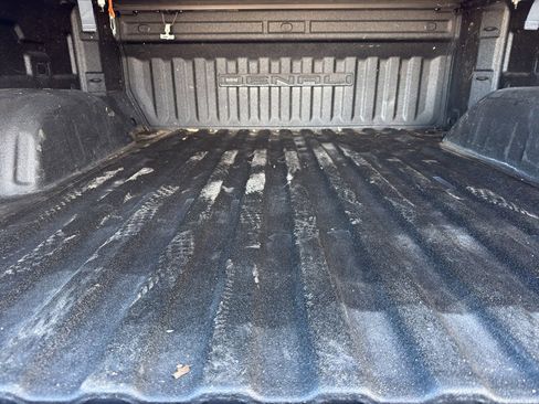 Used 2019 GMC Sierra 1500 Denali w/ Denali Ultimate Package image 9