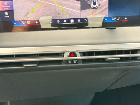 New 2026 BMW iX xDrive45 w/ M Sport Package image 35