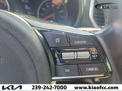 Used 2020 Kia Sportage EX FWD image 29