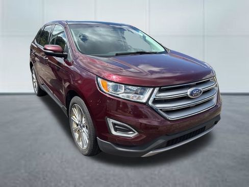 Used 2017 Ford Edge Titanium w/ Equipment Group 301A AWD/4WD image 5