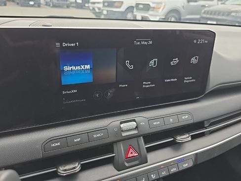 Used 2025 Kia K4 FWD image 24