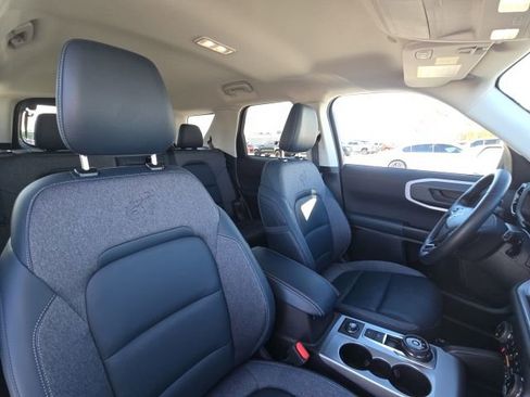 Used 2024 Ford Bronco Sport Outer Banks w/ Tech Package image 18