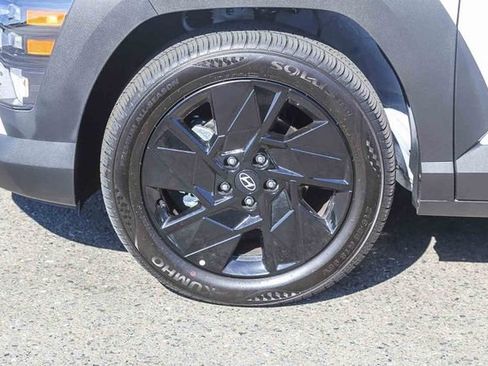 Used 2026 Hyundai Kona SEL Sport FWD image 11