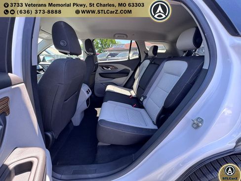 Used 2018 GMC Terrain SLE w/ Driver Convenience Package FWD image 11