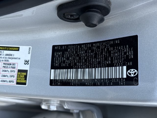 Certified 2025 Toyota Corolla LE FWD image 33