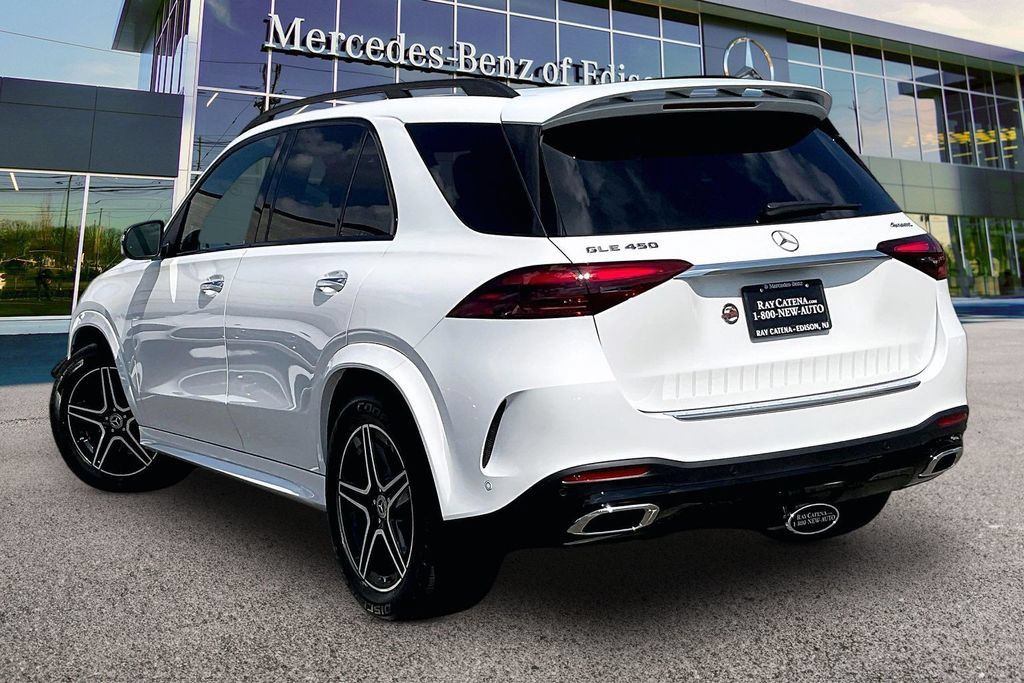 Used 2026 Mercedes-Benz GLE 450 4MATIC image 2
