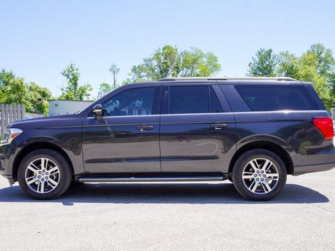 Used 2022 Ford Expedition Max XLT AWD/4WD image 4