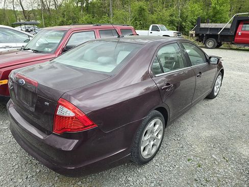 Used 2011 Ford Fusion SE w/ 202A Rapid Spec Order Code FWD image 3