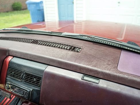 Used 1989 Chevrolet Silverado 1500 2WD Regular Cab image 60